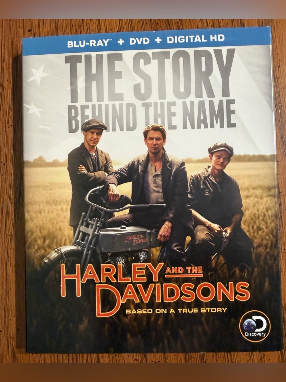 Discovery Blu-ray Back Cover - Brown, Tan & White Artwork